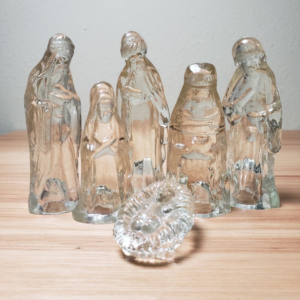 Vintage 6 Piece‎ Small Clear Glass Nativity Scene Minimalist Simple Christmas